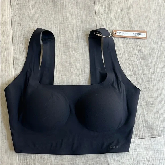 SKIMS Black Intimates Bra with Wide Straps - Picture 1 of 7
